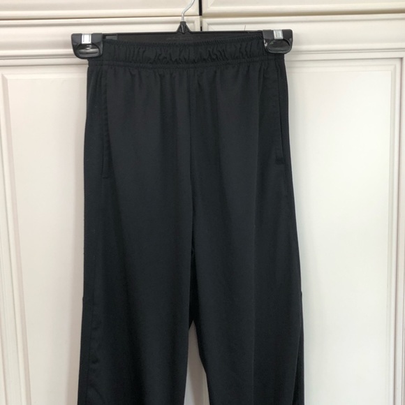 Nike dri-fit youth track pants - Picture 3 of 11